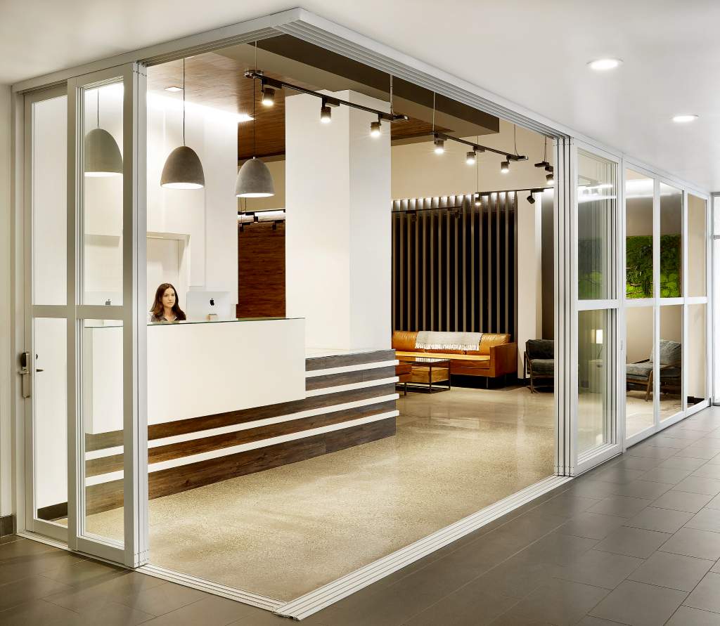 Receptionist lobby Los Angeles Live Receptionist and Business Address Lobby