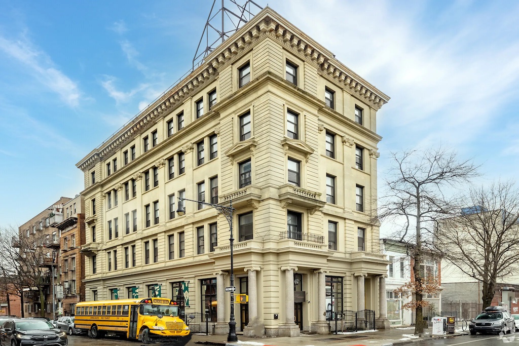 Brooklyn Virtual Office Address Location,Brooklyn Business Address - Building Location,Brooklyn Virtual Business Address, Office Location