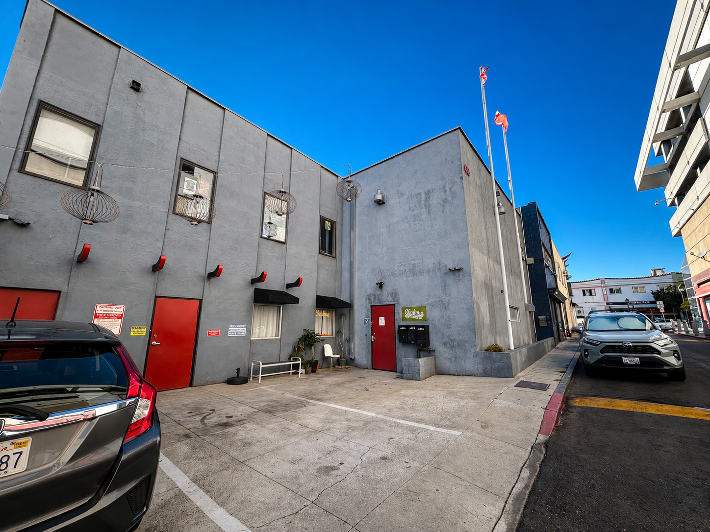 418 Bamboo Lane Suite A, Los Angeles, 
                            CA
             
             90012