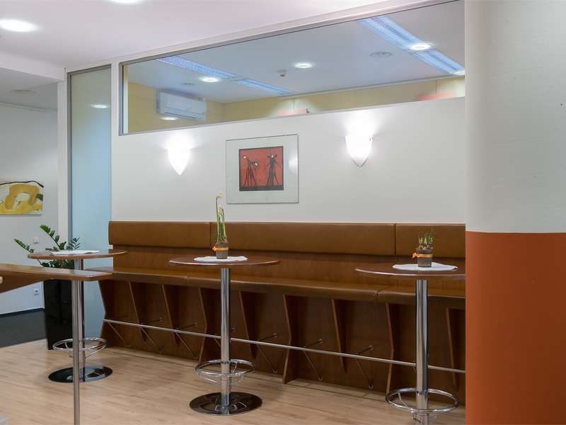 Graz office commons area Graz Virtual Office Space - Comfortable Commons Area