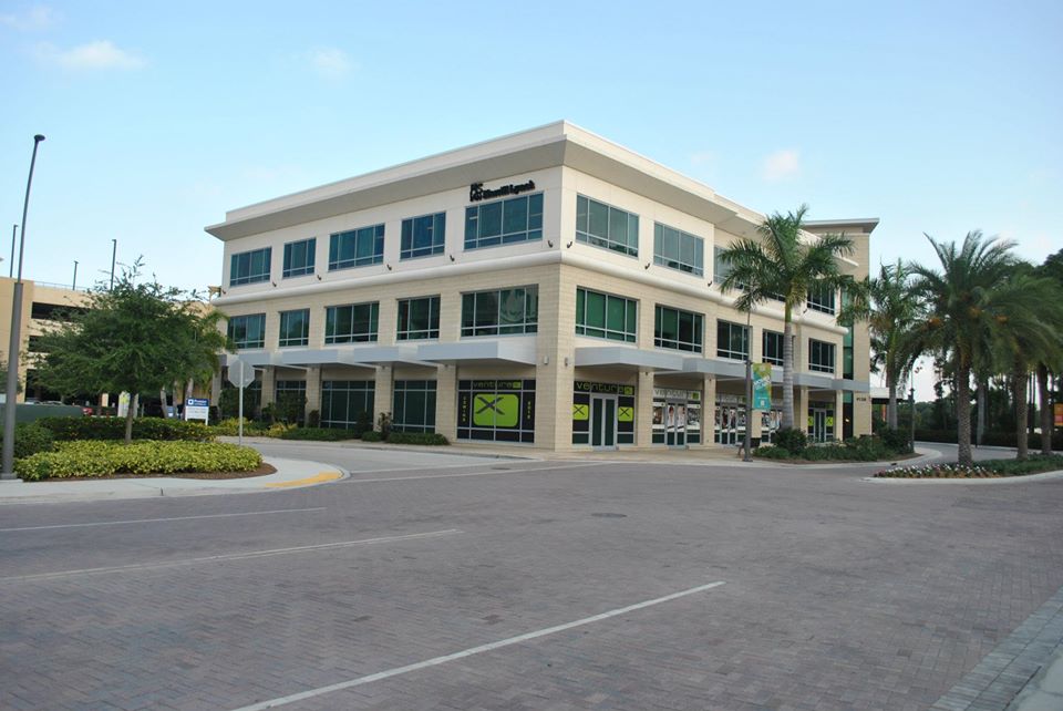 Virtual Office in Naples, Mail Forwarding, Live Receptionists