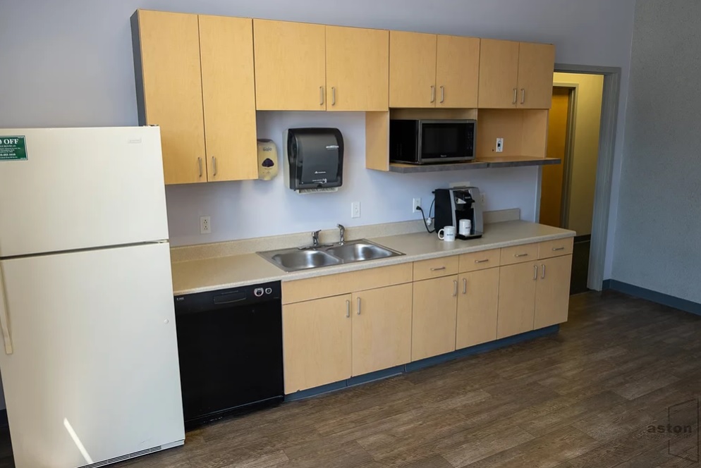 Aston Virtual Office on Springbrooke Boulevard with Mail Handling