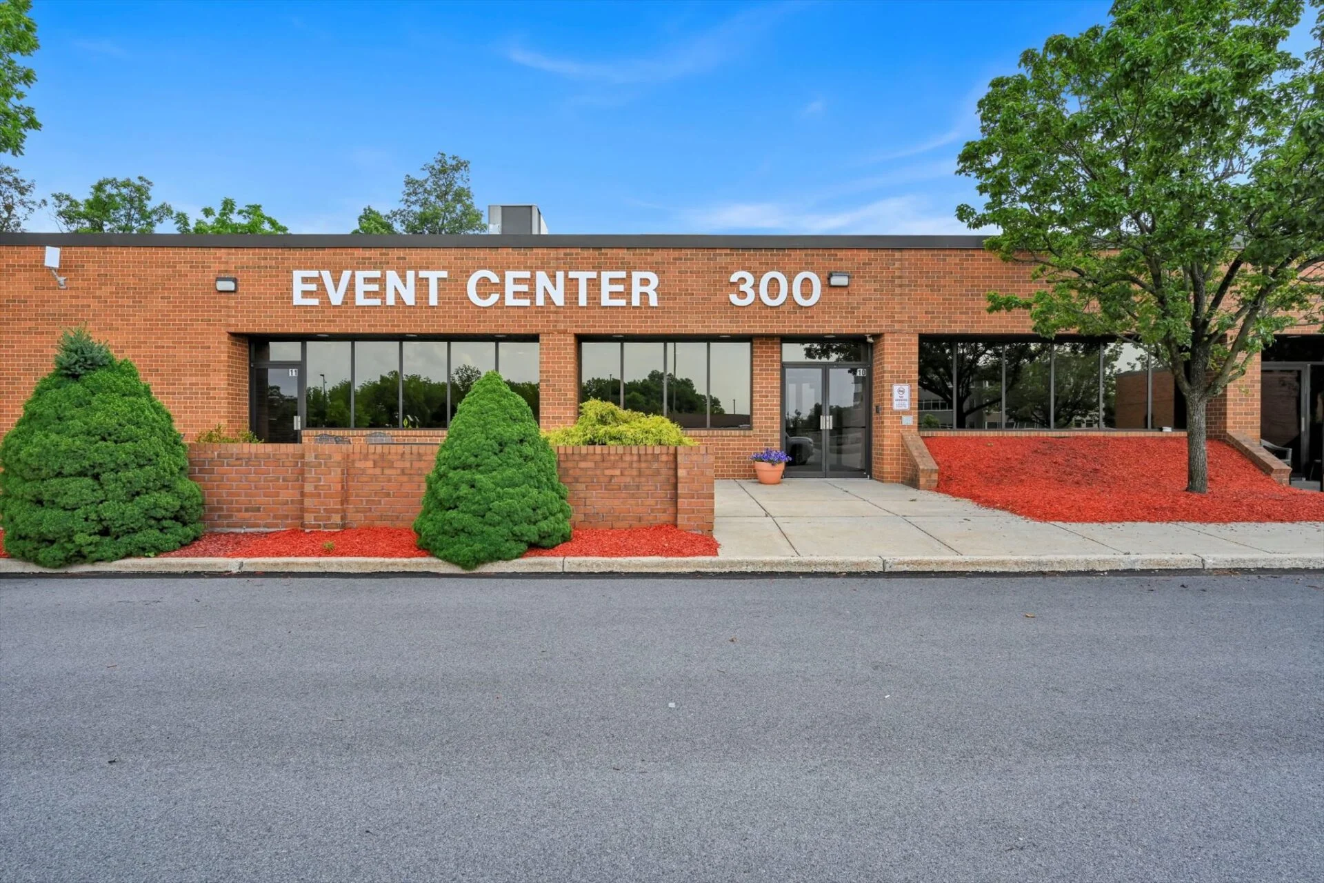 6081 Hamilton Blvd , Allentown, 
                            PA
             
             18106