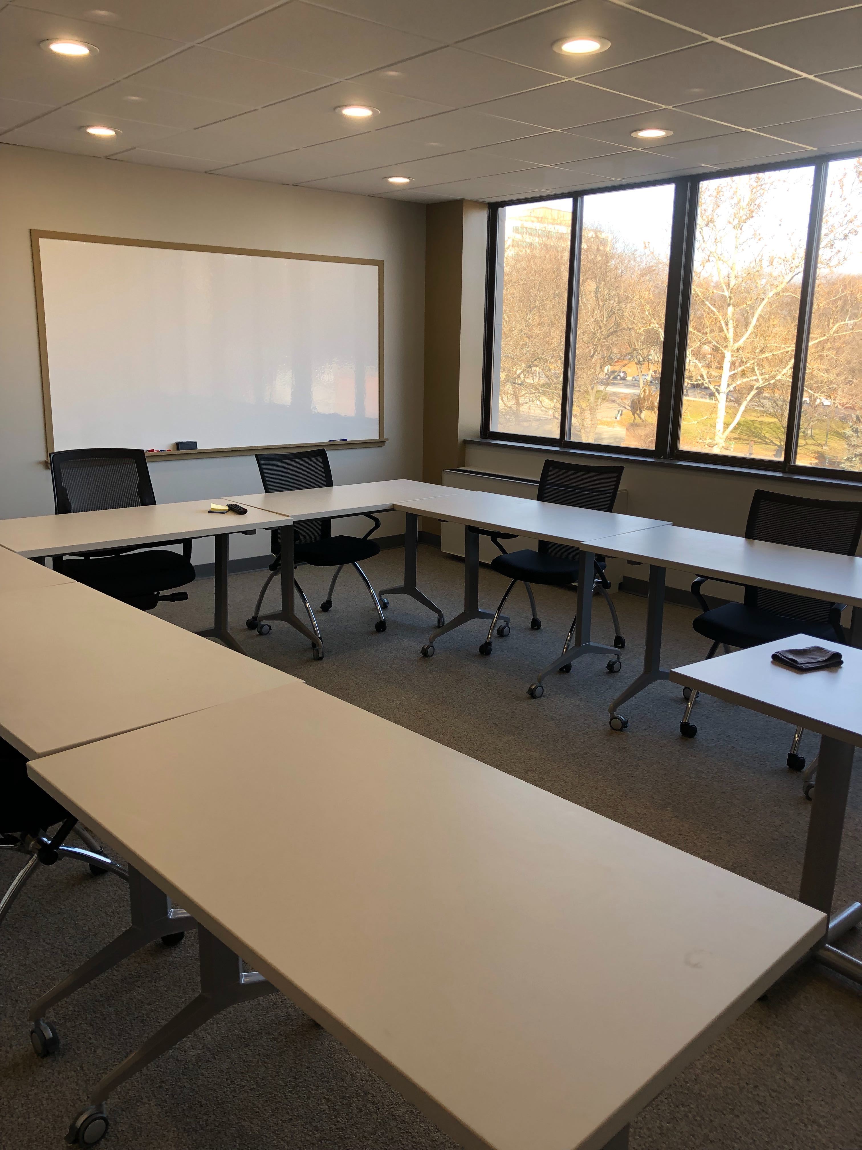 Albany Conference Room Rentals & Meeting Rooms
