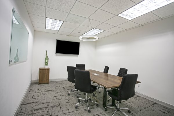 Stylish Culver City Meeting Room