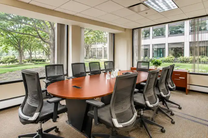 Virtual office location at 8745 W. Higgins Road near O'Hare in Chicago