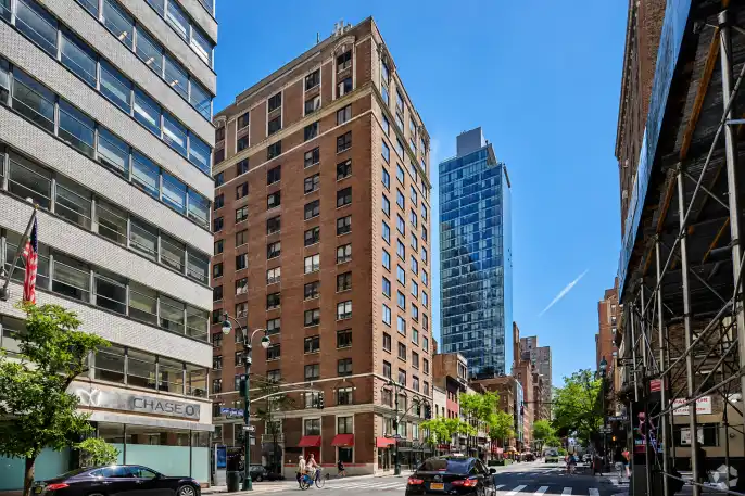 Virtual office and business address at 353 Lexington Avenue in Murray Hill, New York, NY 10016